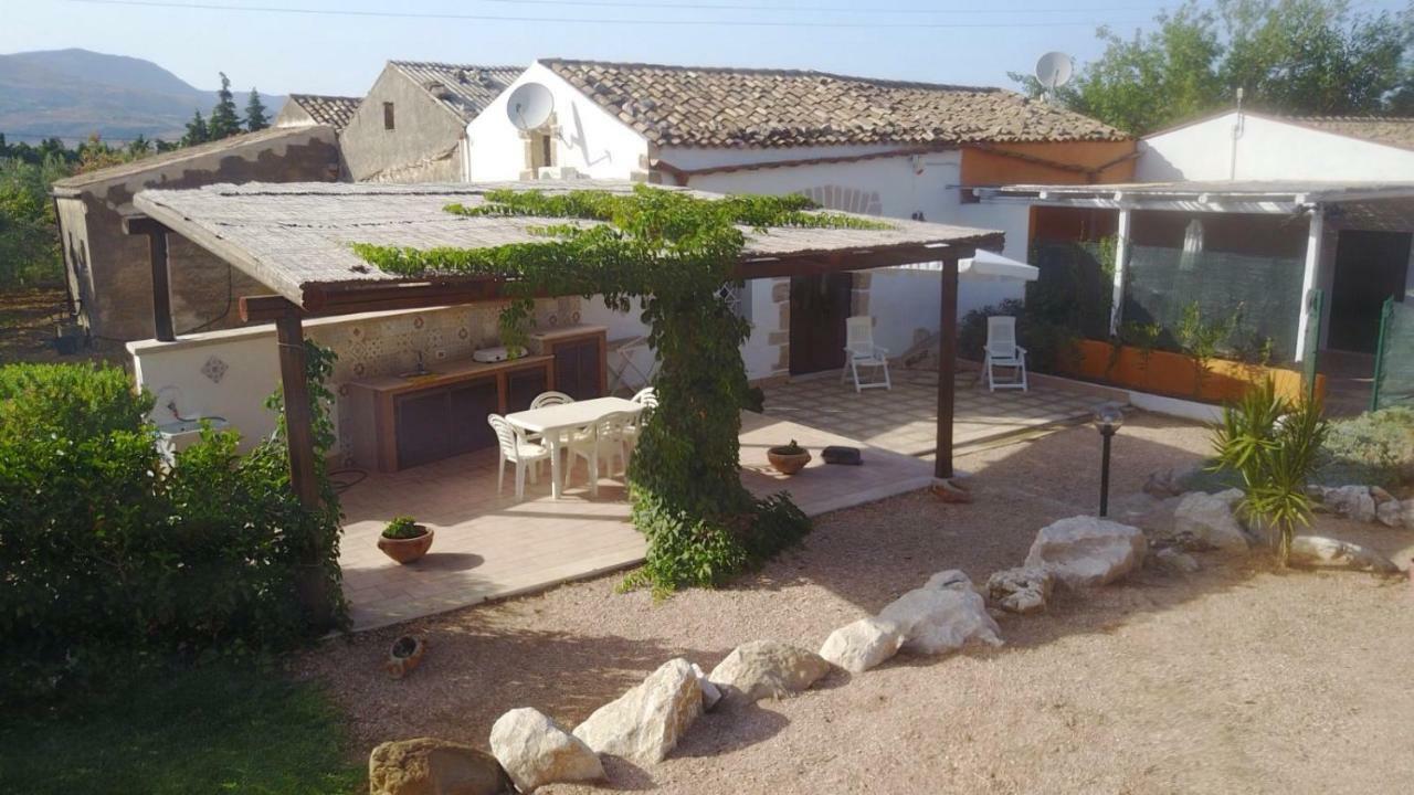 Lovely Cottage カステッランマーレ・デル・ゴルフォ エクステリア 写真