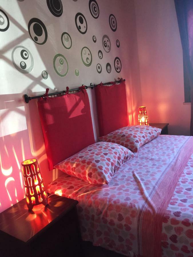 Lovely Cottage カステッランマーレ・デル・ゴルフォ エクステリア 写真